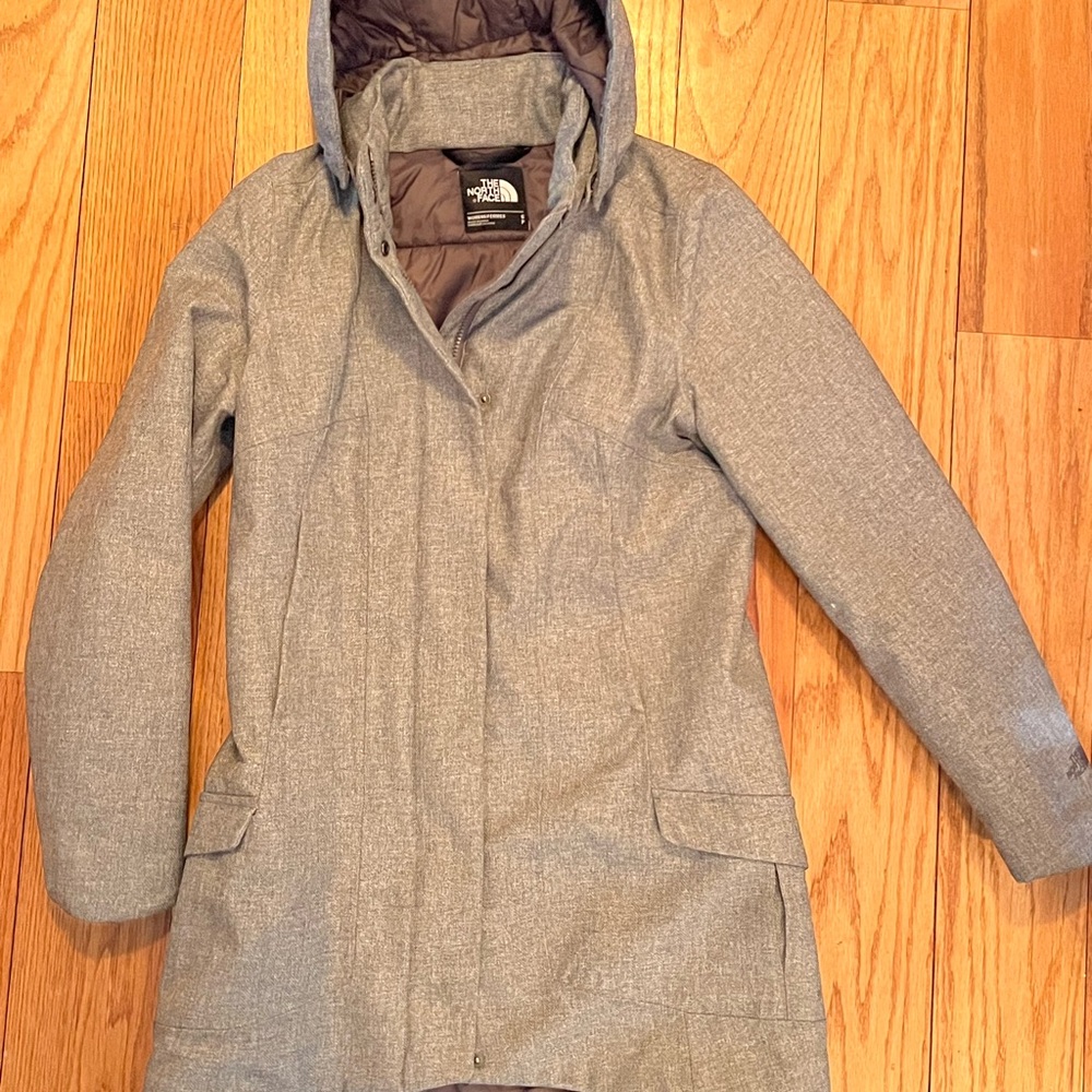 North Face Gray Hooded Insulated Parks